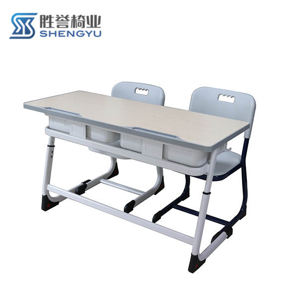课桌椅AK-E210